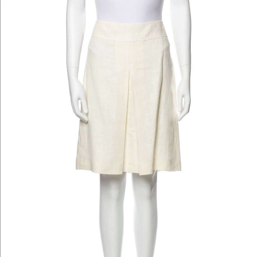 Dolce & Gabbana Knee-Length Cream color Linen Skirt. US 4/S UK 40
